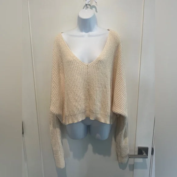 Double Zero- Drop Shoulder Sweater- Medium - Picture 4 of 6